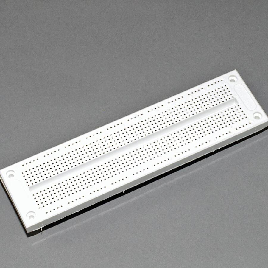 breadboard1.jpg breadboard1.jpg